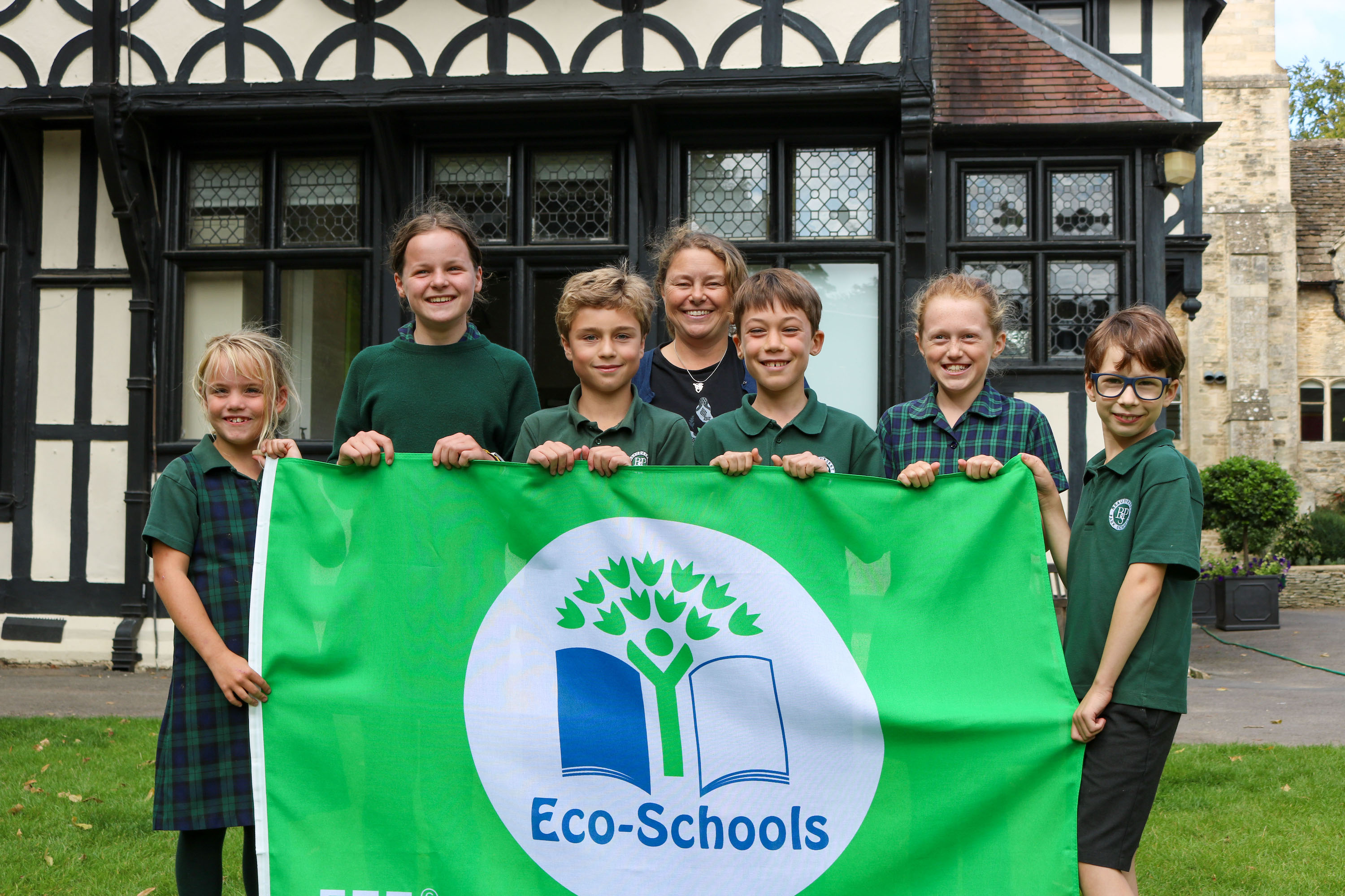 Beaudesert Park School awarded a coveted Eco-Schools Green Flag